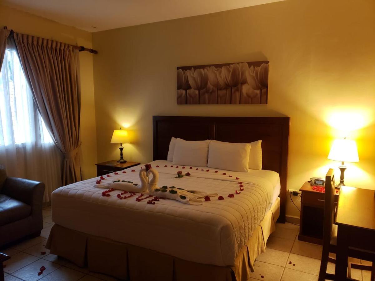 Hotel Primavera Boutique Σαν Πέδρο Σούλα Εξωτερικό φωτογραφία
